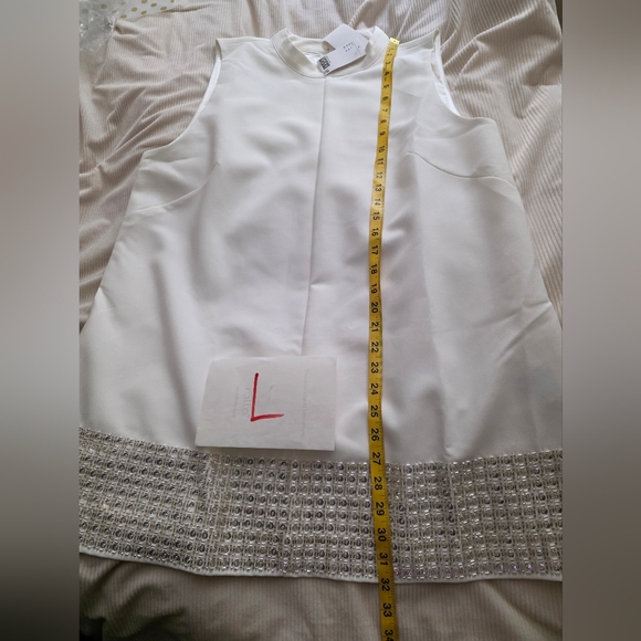 H&M Bead-embellished Top.TOP ONLY White BNWT. Pants Separately sold NO LOW BALL! - Picture 7 of 15